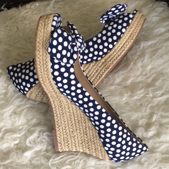 Tory Burch
Navy Blue White Polka Dot New Espadrilles Wedges Heels Sandals - Picture 14 of 16